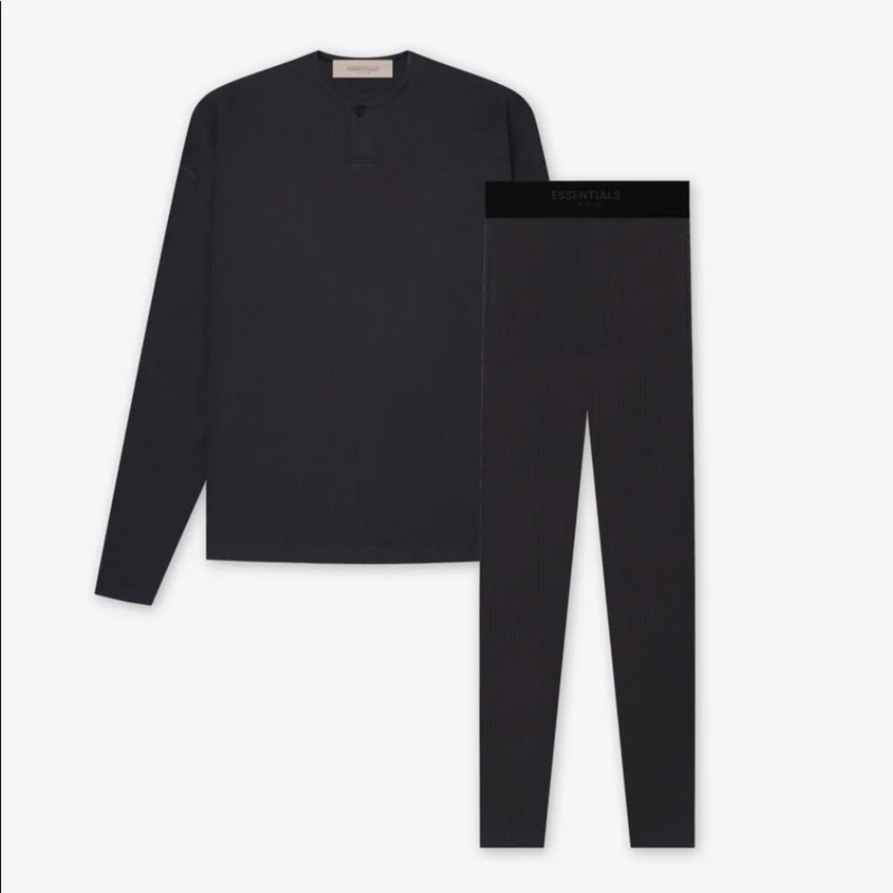 Fear of God Essentials Henley Thermal Set - Iron